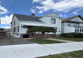 9526 108th Street, New York, NY, 5 Bedrooms Bedrooms, 12 Rooms Rooms,3 BathroomsBathrooms,Residential,For Rent,108th,0,1027946 9526 108th Street, New York, NY, 5 Bedrooms Bedrooms, 12 Rooms Rooms,3 BathroomsBathrooms,Residential,For Rent,108th,0,1027946