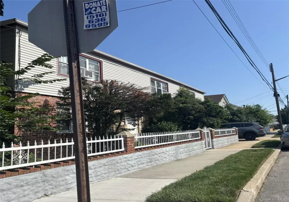 21811 107 Avenue, New York, NY, 2 Bedrooms Bedrooms, 5 Rooms Rooms,1 BathroomBathrooms,Residential Lease,For Rent,107,0,1028034 21811 107 Avenue, New York, NY, 2 Bedrooms Bedrooms, 5 Rooms Rooms,1 BathroomBathrooms,Residential Lease,For Rent,107,0,1028034