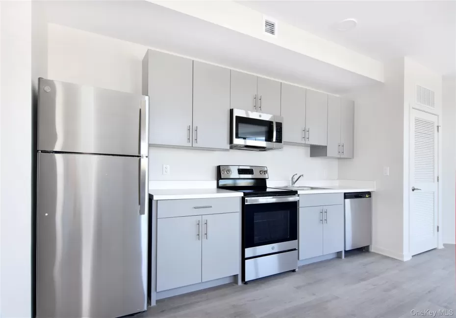 56 Prospect Street, Yonkers, NY, 2 Bedrooms Bedrooms, 1 Room Rooms,1 BathroomBathrooms,Residential Lease,For Rent,Prospect,0,1028024 56 Prospect Street, Yonkers, NY, 2 Bedrooms Bedrooms, 1 Room Rooms,1 BathroomBathrooms,Residential Lease,For Rent,Prospect,0,1028024