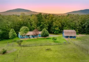 18 Jomar Lane, Olive, NY, 3 Bedrooms Bedrooms, 7 Rooms Rooms,2 BathroomsBathrooms,Residential,For Rent,Jomar,0,868698 18 Jomar Lane, Olive, NY, 3 Bedrooms Bedrooms, 7 Rooms Rooms,2 BathroomsBathrooms,Residential,For Rent,Jomar,0,868698