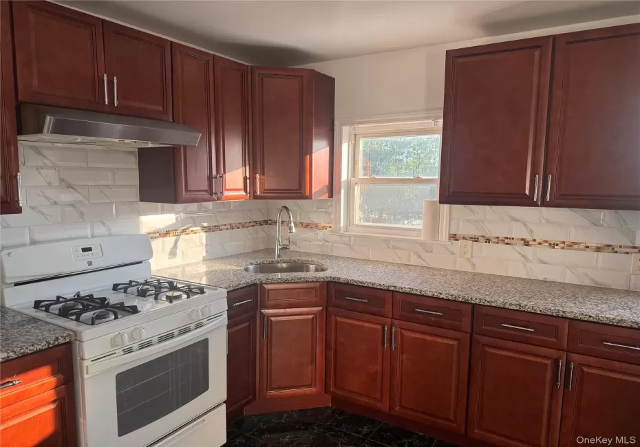 8827 208th Street, New York, NY, 1 Bedroom Bedrooms, 4 Rooms Rooms,1 BathroomBathrooms,Residential Lease,For Rent,208th,0,1028136 8827 208th Street, New York, NY, 1 Bedroom Bedrooms, 4 Rooms Rooms,1 BathroomBathrooms,Residential Lease,For Rent,208th,0,1028136