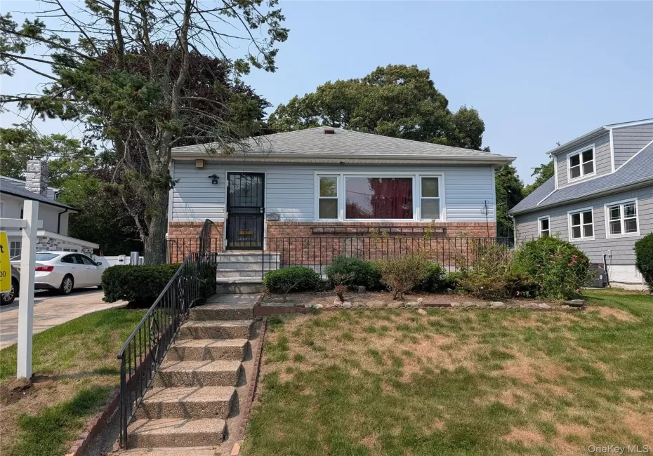 2944 Bayswater Avenue, New York, NY, 3 Bedrooms Bedrooms, 5 Rooms Rooms,2 BathroomsBathrooms,Residential,For Rent,Bayswater,0,1025813 2944 Bayswater Avenue, New York, NY, 3 Bedrooms Bedrooms, 5 Rooms Rooms,2 BathroomsBathrooms,Residential,For Rent,Bayswater,0,1025813