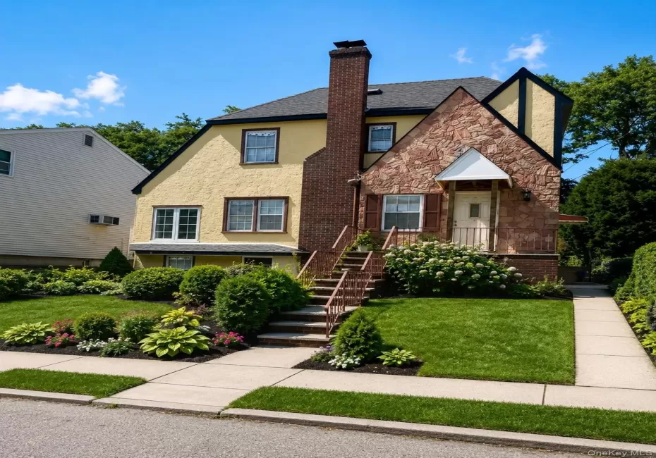 51 Bainton Street, Yonkers, NY, 4 Bedrooms Bedrooms, 10 Rooms Rooms,2 BathroomsBathrooms,Residential,For Rent,Bainton,0,1027424 51 Bainton Street, Yonkers, NY, 4 Bedrooms Bedrooms, 10 Rooms Rooms,2 BathroomsBathrooms,Residential,For Rent,Bainton,0,1027424
