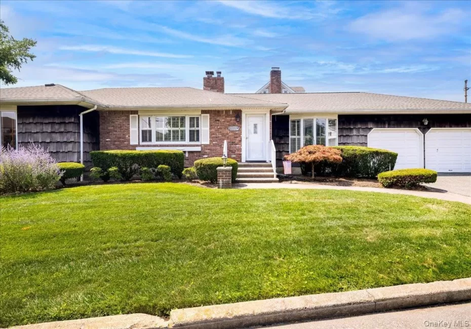 131 Oceanview Road, Hempstead, NY, 3 Bedrooms Bedrooms, 11 Rooms Rooms,2 BathroomsBathrooms,Residential,For Rent,Oceanview,0,1027430 131 Oceanview Road, Hempstead, NY, 3 Bedrooms Bedrooms, 11 Rooms Rooms,2 BathroomsBathrooms,Residential,For Rent,Oceanview,0,1027430
