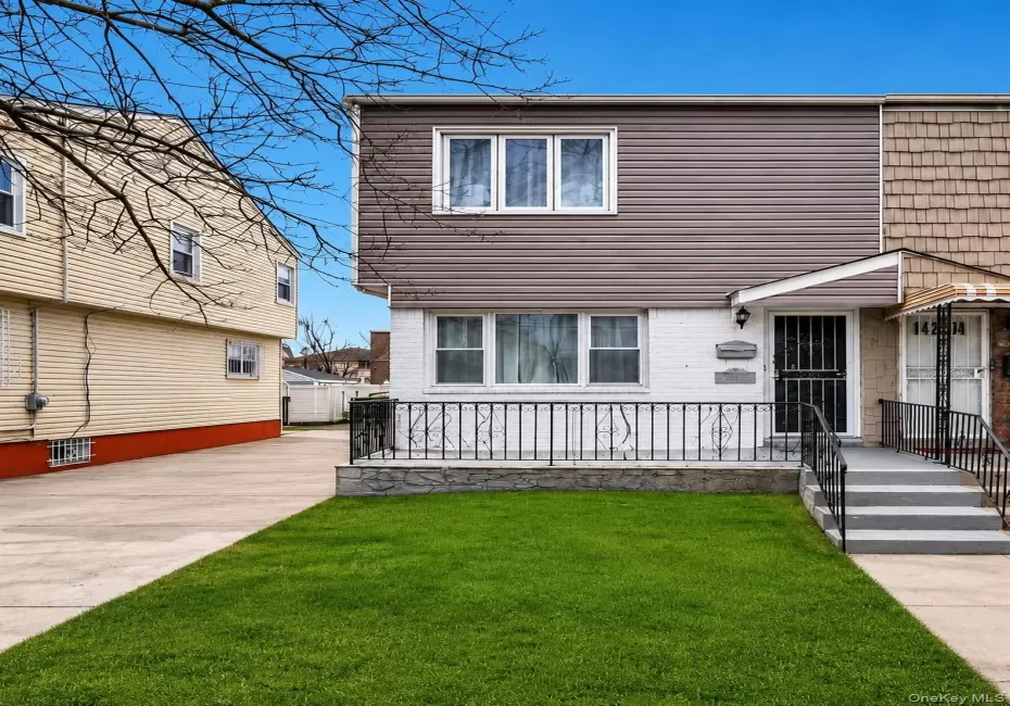 17826 Zoller Road, New York, NY, 3 Bedrooms Bedrooms, 8 Rooms Rooms,1 BathroomBathrooms,Residential,For Rent,Zoller,0,1028044 17826 Zoller Road, New York, NY, 3 Bedrooms Bedrooms, 8 Rooms Rooms,1 BathroomBathrooms,Residential,For Rent,Zoller,0,1028044