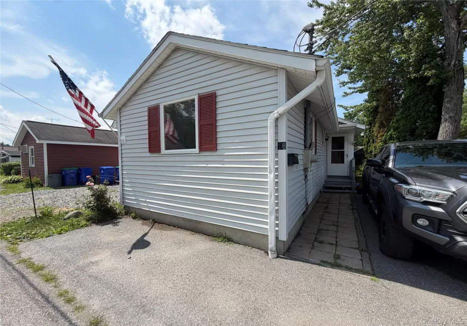 18 Cottage Lane, North Salem, NY, 2 Bedrooms Bedrooms, 4 Rooms Rooms,1 BathroomBathrooms,Residential,For Rent,Cottage,0,1019896 18 Cottage Lane, North Salem, NY, 2 Bedrooms Bedrooms, 4 Rooms Rooms,1 BathroomBathrooms,Residential,For Rent,Cottage,0,1019896