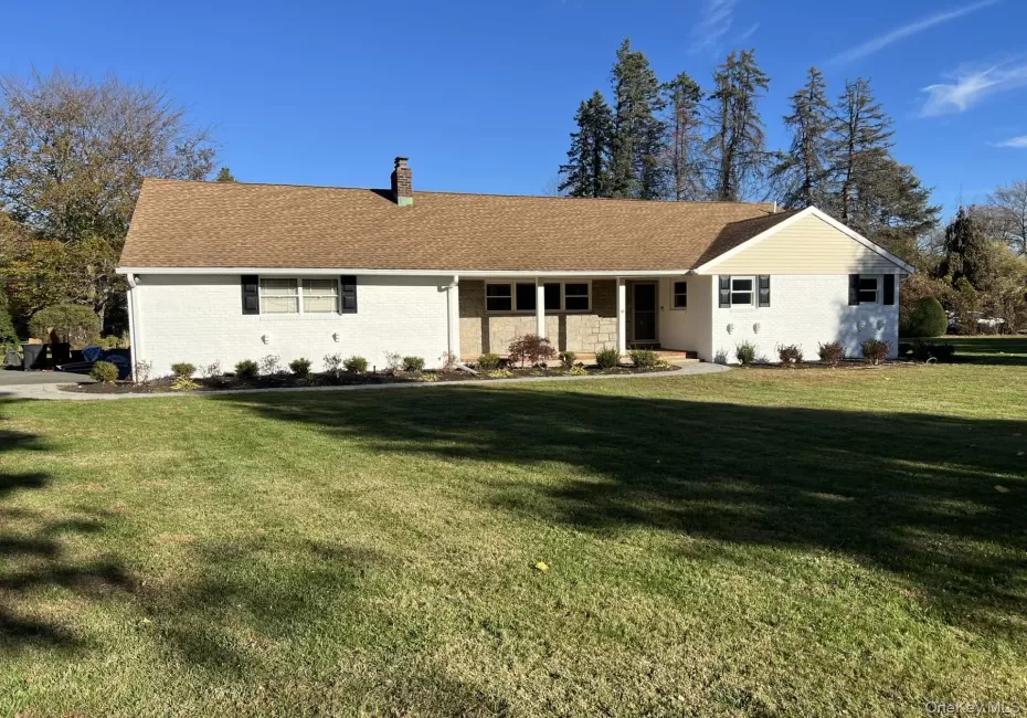 6 Oakridge Drive, Huntington, NY, 3 Bedrooms Bedrooms, 7 Rooms Rooms,2 BathroomsBathrooms,Residential Lease,For Rent,Oakridge,0,1028194 6 Oakridge Drive, Huntington, NY, 3 Bedrooms Bedrooms, 7 Rooms Rooms,2 BathroomsBathrooms,Residential Lease,For Rent,Oakridge,0,1028194