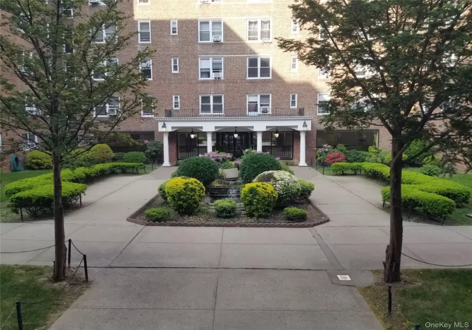 108-37 64 Avenue, New York, NY, 1 Bedroom Bedrooms, 4 Rooms Rooms,1 BathroomBathrooms,Residential,For Rent,64,0,1028386 108-37 64 Avenue, New York, NY, 1 Bedroom Bedrooms, 4 Rooms Rooms,1 BathroomBathrooms,Residential,For Rent,64,0,1028386