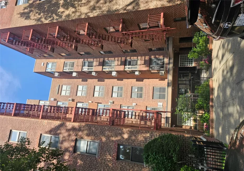 32-23 88 Street, New York, NY, 1 Bedroom Bedrooms, 3 Rooms Rooms,1 BathroomBathrooms,Residential,For Rent,88,0,1027812 32-23 88 Street, New York, NY, 1 Bedroom Bedrooms, 3 Rooms Rooms,1 BathroomBathrooms,Residential,For Rent,88,0,1027812