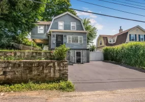 4 Depew Street, Mount Pleasant, NY, 3 Bedrooms Bedrooms, 10 Rooms Rooms,2 BathroomsBathrooms,Residential,For Rent,Depew,0,1027975 4 Depew Street, Mount Pleasant, NY, 3 Bedrooms Bedrooms, 10 Rooms Rooms,2 BathroomsBathrooms,Residential,For Rent,Depew,0,1027975