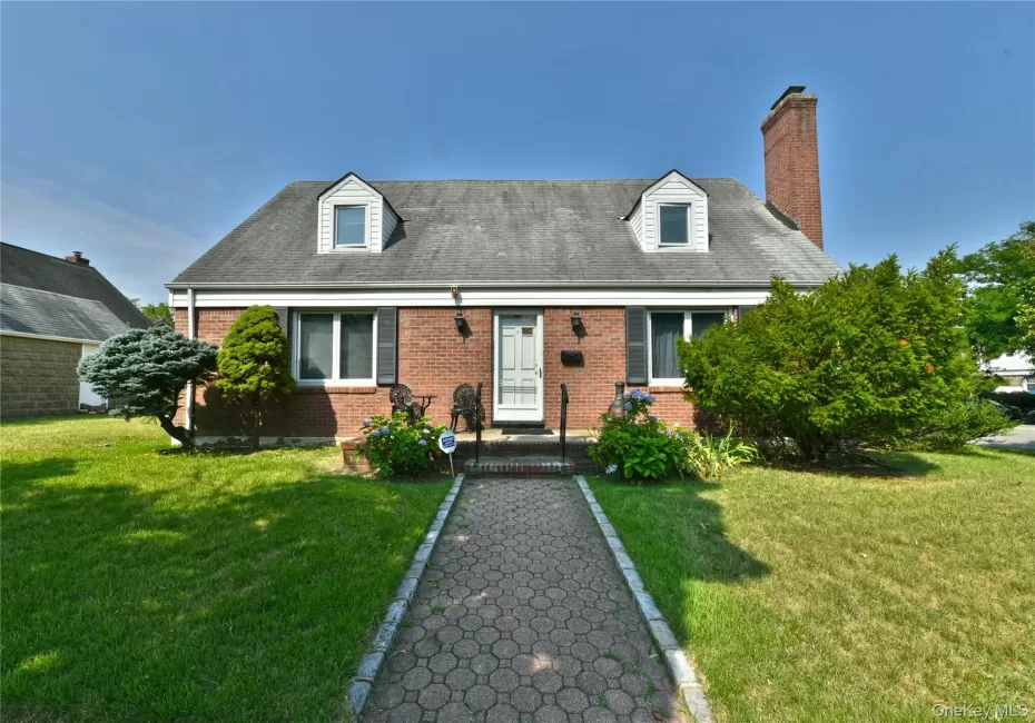 18418 69th Avenue, New York, NY, 4 Bedrooms Bedrooms, 8 Rooms Rooms,3 BathroomsBathrooms,Residential,For Rent,69th,0,1023644 18418 69th Avenue, New York, NY, 4 Bedrooms Bedrooms, 8 Rooms Rooms,3 BathroomsBathrooms,Residential,For Rent,69th,0,1023644