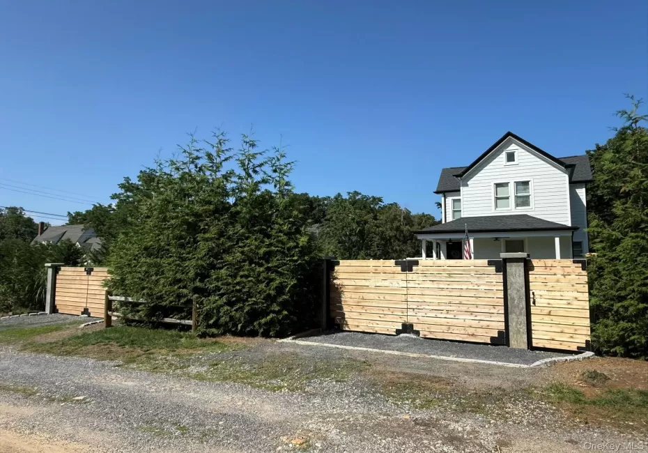 235 Cemetery Road, Southold, NY, 3 Bedrooms Bedrooms, 9 Rooms Rooms,3 BathroomsBathrooms,Residential,For Rent,Cemetery,0,1028434 235 Cemetery Road, Southold, NY, 3 Bedrooms Bedrooms, 9 Rooms Rooms,3 BathroomsBathrooms,Residential,For Rent,Cemetery,0,1028434