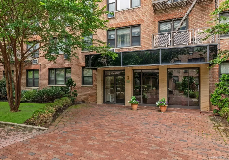 3 Birchwood Court, North Hempstead, NY, 1 Bedroom Bedrooms, 5 Rooms Rooms,1 BathroomBathrooms,Residential,For Rent,Birchwood,0,1021082 3 Birchwood Court, North Hempstead, NY, 1 Bedroom Bedrooms, 5 Rooms Rooms,1 BathroomBathrooms,Residential,For Rent,Birchwood,0,1021082