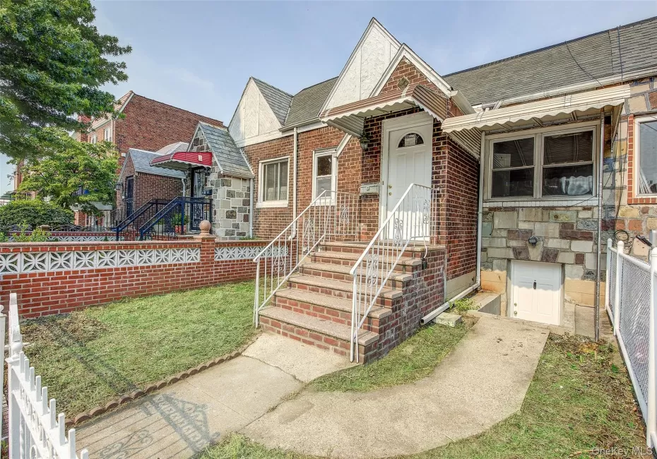 2537 89th Street, New York, NY, 4 Bedrooms Bedrooms, 7 Rooms Rooms,2 BathroomsBathrooms,Residential,For Rent,89th,0,1027828 2537 89th Street, New York, NY, 4 Bedrooms Bedrooms, 7 Rooms Rooms,2 BathroomsBathrooms,Residential,For Rent,89th,0,1027828