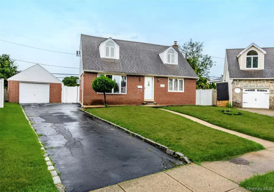 2728 Concord Drive, Hempstead, NY, 4 Bedrooms Bedrooms, 7 Rooms Rooms,2 BathroomsBathrooms,Residential,For Rent,Concord,0,1028544 2728 Concord Drive, Hempstead, NY, 4 Bedrooms Bedrooms, 7 Rooms Rooms,2 BathroomsBathrooms,Residential,For Rent,Concord,0,1028544