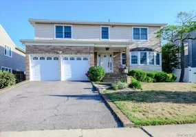 330 Harbor Drive, Hempstead, NY, 6 Bedrooms Bedrooms, 11 Rooms Rooms,4 BathroomsBathrooms,Residential,For Rent,Harbor,0,919181 330 Harbor Drive, Hempstead, NY, 6 Bedrooms Bedrooms, 11 Rooms Rooms,4 BathroomsBathrooms,Residential,For Rent,Harbor,0,919181
