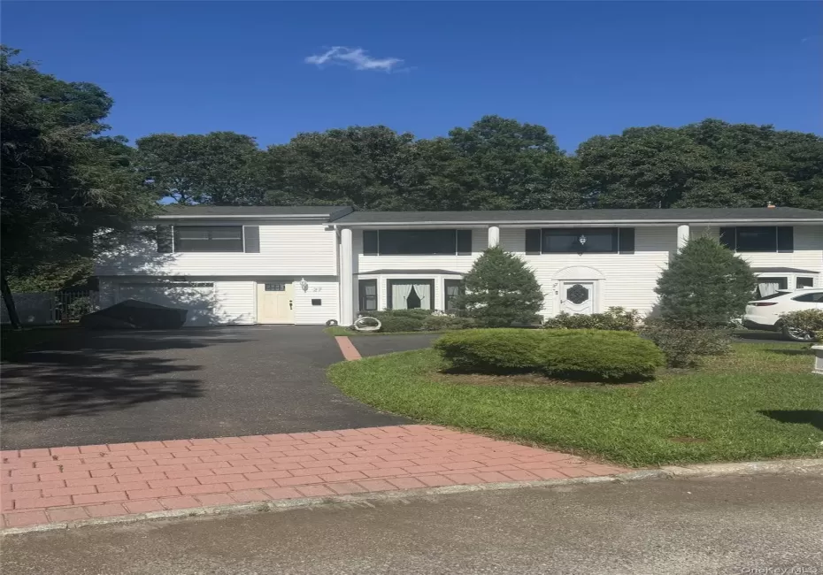 27 Stuart Drive, Brookhaven, NY, 1 Bedroom Bedrooms, 4 Rooms Rooms,1 BathroomBathrooms,Residential Lease,For Rent,Stuart,0,1028102 27 Stuart Drive, Brookhaven, NY, 1 Bedroom Bedrooms, 4 Rooms Rooms,1 BathroomBathrooms,Residential Lease,For Rent,Stuart,0,1028102