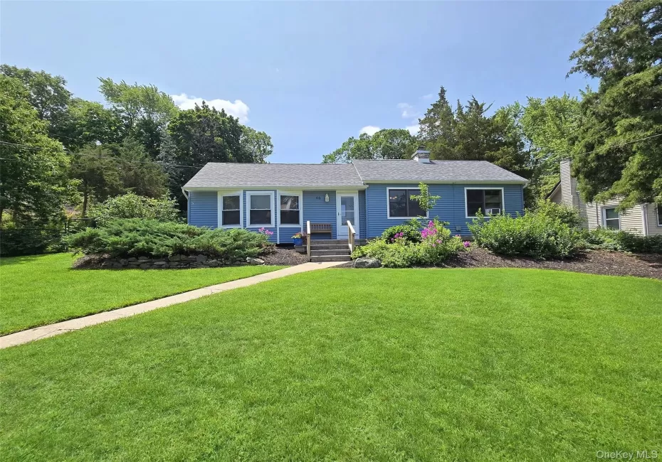 46 Peconic Street, Brookhaven, NY, 3 Bedrooms Bedrooms, 8 Rooms Rooms,2 BathroomsBathrooms,Residential,For Rent,Peconic,0,1027967 46 Peconic Street, Brookhaven, NY, 3 Bedrooms Bedrooms, 8 Rooms Rooms,2 BathroomsBathrooms,Residential,For Rent,Peconic,0,1027967