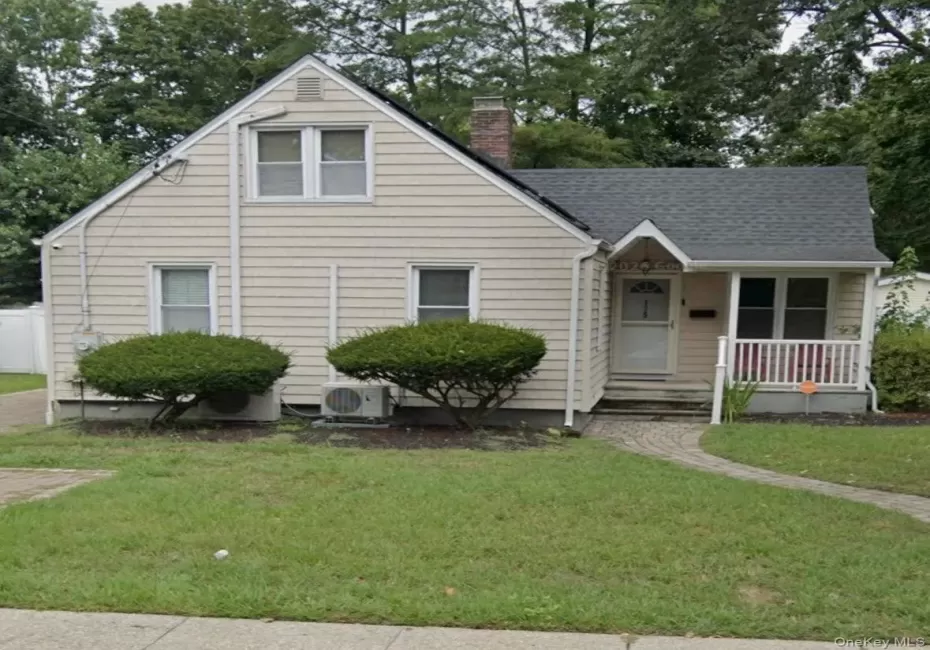 125 Washington Avenue, Babylon, NY, 4 Bedrooms Bedrooms, 5 Rooms Rooms,2 BathroomsBathrooms,Residential Lease,For Rent,Washington,0,1017260 125 Washington Avenue, Babylon, NY, 4 Bedrooms Bedrooms, 5 Rooms Rooms,2 BathroomsBathrooms,Residential Lease,For Rent,Washington,0,1017260