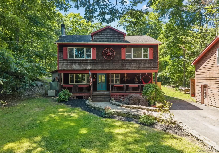 176 Tibet Drive, Kent, NY, 2 Bedrooms Bedrooms, 7 Rooms Rooms,3 BathroomsBathrooms,Residential,For Rent,Tibet,0,1015542 176 Tibet Drive, Kent, NY, 2 Bedrooms Bedrooms, 7 Rooms Rooms,3 BathroomsBathrooms,Residential,For Rent,Tibet,0,1015542
