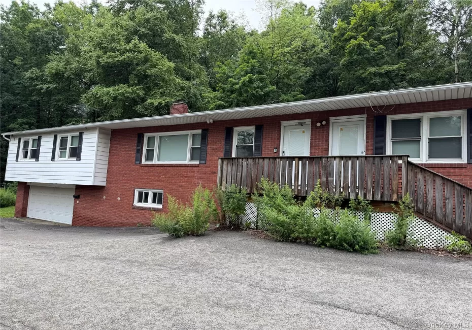 3 Brookside Avenue, Chester Town, NY, 3 Bedrooms Bedrooms, 8 Rooms Rooms,2 BathroomsBathrooms,Residential Lease,For Rent,Brookside,0,1028603 3 Brookside Avenue, Chester Town, NY, 3 Bedrooms Bedrooms, 8 Rooms Rooms,2 BathroomsBathrooms,Residential Lease,For Rent,Brookside,0,1028603