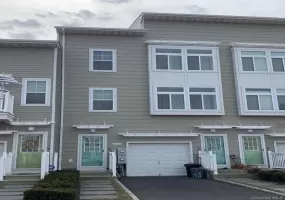 6413 Ocean Ave North, New York, NY, 3 Bedrooms Bedrooms, 6 Rooms Rooms,2 BathroomsBathrooms,Residential Lease,For Rent,Ocean Ave North,0,1028721 6413 Ocean Ave North, New York, NY, 3 Bedrooms Bedrooms, 6 Rooms Rooms,2 BathroomsBathrooms,Residential Lease,For Rent,Ocean Ave North,0,1028721