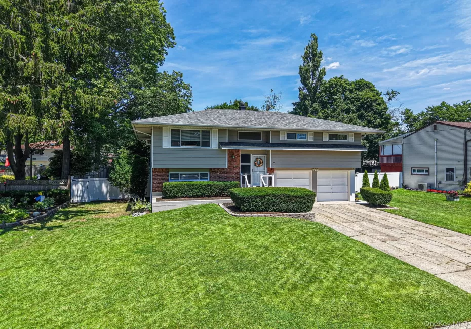 92 Rhode Island Avenue, Islip, NY, 4 Bedrooms Bedrooms, 8 Rooms Rooms,2 BathroomsBathrooms,Residential,For Rent,Rhode Island,0,1028681 92 Rhode Island Avenue, Islip, NY, 4 Bedrooms Bedrooms, 8 Rooms Rooms,2 BathroomsBathrooms,Residential,For Rent,Rhode Island,0,1028681