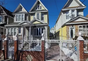 172-21 90th Avenue, New York, NY, 3 Bedrooms Bedrooms, 12 Rooms Rooms,2 BathroomsBathrooms,Residential,For Rent,90th,0,962531 172-21 90th Avenue, New York, NY, 3 Bedrooms Bedrooms, 12 Rooms Rooms,2 BathroomsBathrooms,Residential,For Rent,90th,0,962531