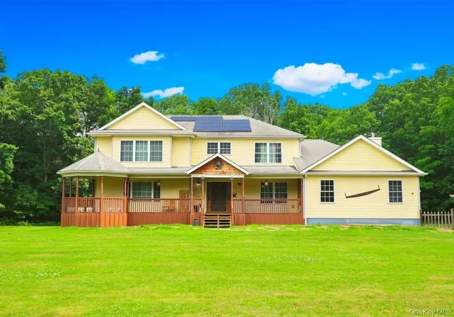 44 Paglia Drive, Mount Hope, NY, 4 Bedrooms Bedrooms, 10 Rooms Rooms,4 BathroomsBathrooms,Residential,For Rent,Paglia,0,1009460 44 Paglia Drive, Mount Hope, NY, 4 Bedrooms Bedrooms, 10 Rooms Rooms,4 BathroomsBathrooms,Residential,For Rent,Paglia,0,1009460