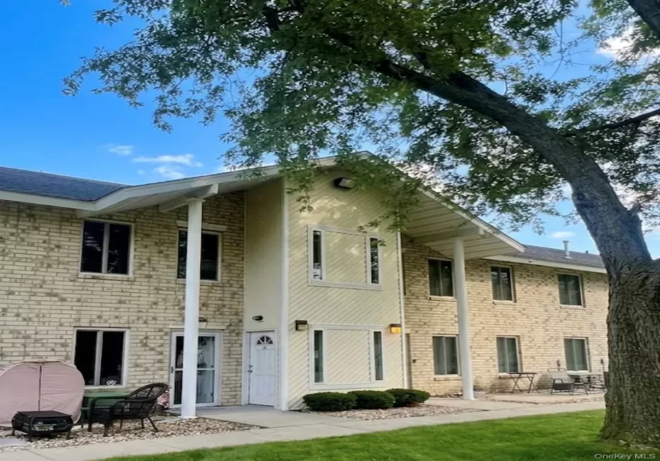 26 El Camino Court Gibbs, Brookhaven, NY, 1 Bedroom Bedrooms, 4 Rooms Rooms,1 BathroomBathrooms,Residential,For Rent,Gibbs,0,1025239 26 El Camino Court Gibbs, Brookhaven, NY, 1 Bedroom Bedrooms, 4 Rooms Rooms,1 BathroomBathrooms,Residential,For Rent,Gibbs,0,1025239