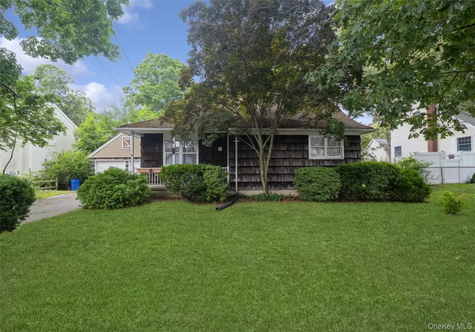 46 Mc Gaw Avenue, Brookhaven, NY, 4 Bedrooms Bedrooms, 7 Rooms Rooms,1 BathroomBathrooms,Residential,For Rent,Mc Gaw,0,1027588 46 Mc Gaw Avenue, Brookhaven, NY, 4 Bedrooms Bedrooms, 7 Rooms Rooms,1 BathroomBathrooms,Residential,For Rent,Mc Gaw,0,1027588