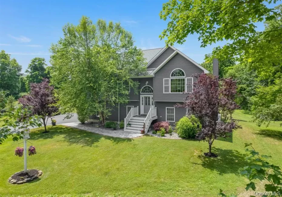 3200 Route 52, East Fishkill, NY, 3 Bedrooms Bedrooms, 10 Rooms Rooms,3 BathroomsBathrooms,Residential,For Rent,Route 52,0,1028860 3200 Route 52, East Fishkill, NY, 3 Bedrooms Bedrooms, 10 Rooms Rooms,3 BathroomsBathrooms,Residential,For Rent,Route 52,0,1028860