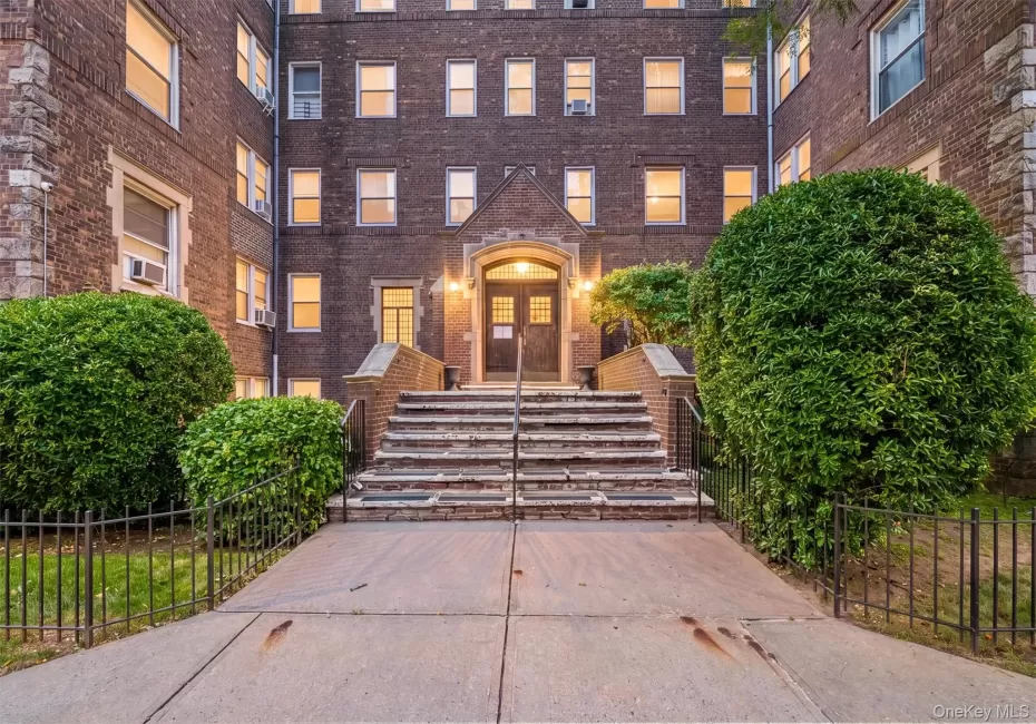 19 William Street, Mount Vernon, NY, 1 Bedroom Bedrooms, 4 Rooms Rooms,1 BathroomBathrooms,Residential,For Rent,William,0,1028062 19 William Street, Mount Vernon, NY, 1 Bedroom Bedrooms, 4 Rooms Rooms,1 BathroomBathrooms,Residential,For Rent,William,0,1028062