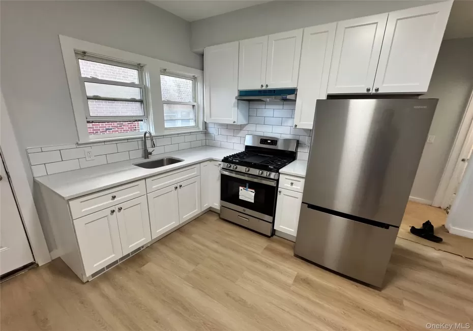 401 7th Avenue, Mount Vernon, NY, 3 Bedrooms Bedrooms, 5 Rooms Rooms,1 BathroomBathrooms,Residential Lease,For Rent,7th,0,1028911 401 7th Avenue, Mount Vernon, NY, 3 Bedrooms Bedrooms, 5 Rooms Rooms,1 BathroomBathrooms,Residential Lease,For Rent,7th,0,1028911