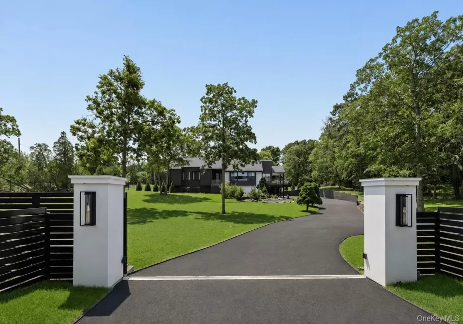138 Longview Road, Southampton, NY, 3 Bedrooms Bedrooms, 6 Rooms Rooms,3 BathroomsBathrooms,Residential,For Rent,Longview,0,1028965 138 Longview Road, Southampton, NY, 3 Bedrooms Bedrooms, 6 Rooms Rooms,3 BathroomsBathrooms,Residential,For Rent,Longview,0,1028965
