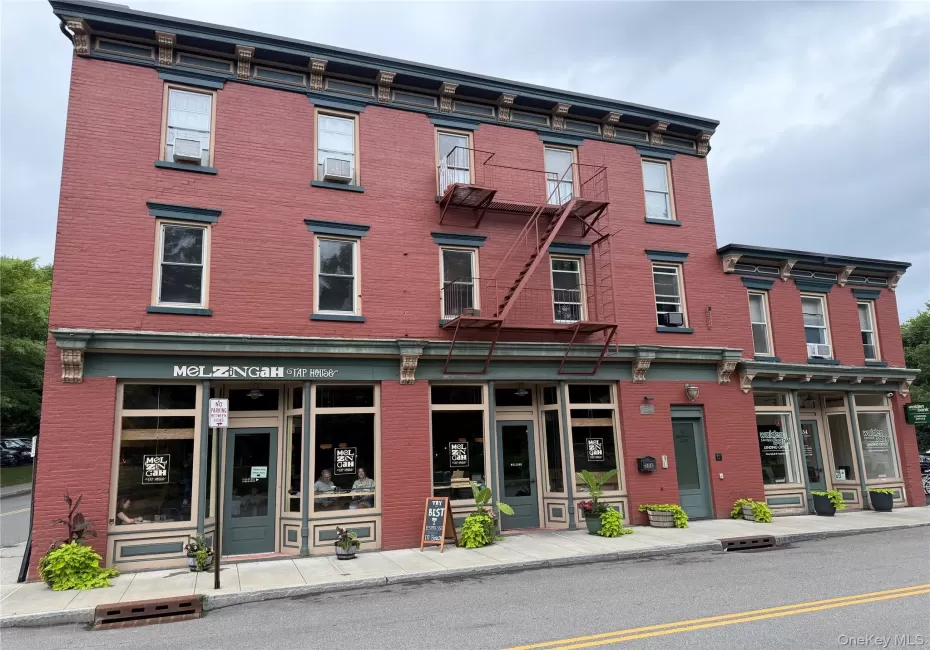 554 Main Street, Beacon, NY, 2 Bedrooms Bedrooms, 6 Rooms Rooms,1 BathroomBathrooms,Residential Lease,For Rent,Main,0,1028926 554 Main Street, Beacon, NY, 2 Bedrooms Bedrooms, 6 Rooms Rooms,1 BathroomBathrooms,Residential Lease,For Rent,Main,0,1028926