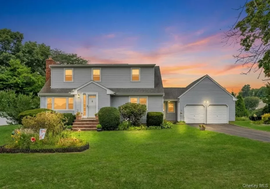 274 Johnson Avenue, Islip, NY, 4 Bedrooms Bedrooms, 8 Rooms Rooms,2 BathroomsBathrooms,Residential,For Rent,Johnson,0,1008492 274 Johnson Avenue, Islip, NY, 4 Bedrooms Bedrooms, 8 Rooms Rooms,2 BathroomsBathrooms,Residential,For Rent,Johnson,0,1008492