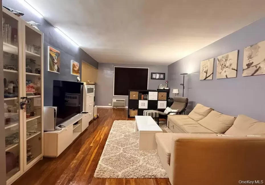 224-24 Union Tpke, New York, NY, 2 Bedrooms Bedrooms, 3 Rooms Rooms,1 BathroomBathrooms,Residential Lease,For Rent,Union Tpke,0,1029064 224-24 Union Tpke, New York, NY, 2 Bedrooms Bedrooms, 3 Rooms Rooms,1 BathroomBathrooms,Residential Lease,For Rent,Union Tpke,0,1029064