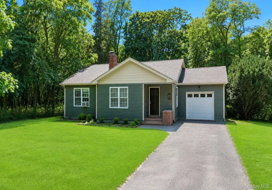 430 Yaphank Middle Island Road, Brookhaven, NY, 3 Bedrooms Bedrooms, 6 Rooms Rooms,2 BathroomsBathrooms,Residential,For Rent,Yaphank Middle Island,0,1024352 430 Yaphank Middle Island Road, Brookhaven, NY, 3 Bedrooms Bedrooms, 6 Rooms Rooms,2 BathroomsBathrooms,Residential,For Rent,Yaphank Middle Island,0,1024352