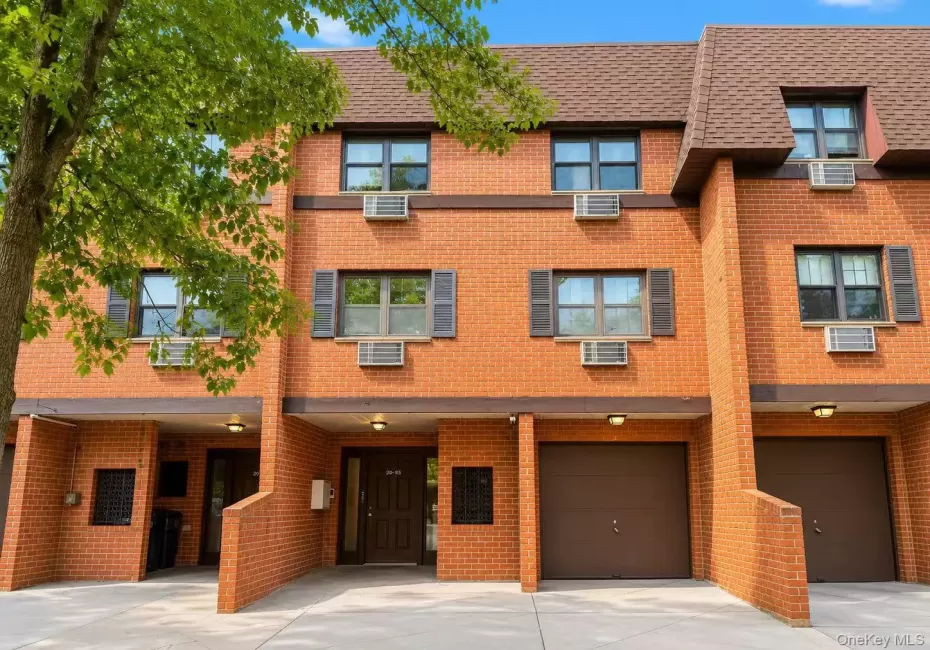 219-36 64th Avenue, New York, NY, 1 Bedroom Bedrooms, 4 Rooms Rooms,1 BathroomBathrooms,Residential,For Rent,64th,0,1027267 219-36 64th Avenue, New York, NY, 1 Bedroom Bedrooms, 4 Rooms Rooms,1 BathroomBathrooms,Residential,For Rent,64th,0,1027267