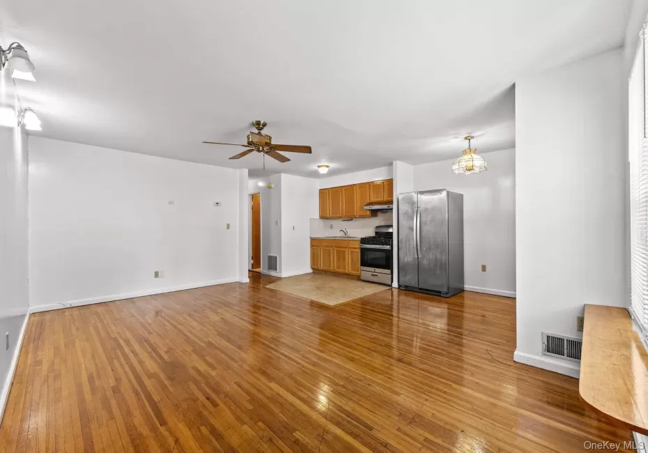 204-20 45th Drive, New York, NY, 2 Bedrooms Bedrooms, 5 Rooms Rooms,1 BathroomBathrooms,Residential,For Rent,45th,0,1029066 204-20 45th Drive, New York, NY, 2 Bedrooms Bedrooms, 5 Rooms Rooms,1 BathroomBathrooms,Residential,For Rent,45th,0,1029066