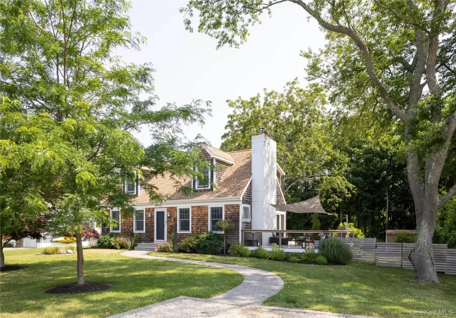 1050 Bayview Avenue, Southold, NY, 3 Bedrooms Bedrooms, 7 Rooms Rooms,2 BathroomsBathrooms,Residential,For Rent,Bayview,0,1024020 1050 Bayview Avenue, Southold, NY, 3 Bedrooms Bedrooms, 7 Rooms Rooms,2 BathroomsBathrooms,Residential,For Rent,Bayview,0,1024020