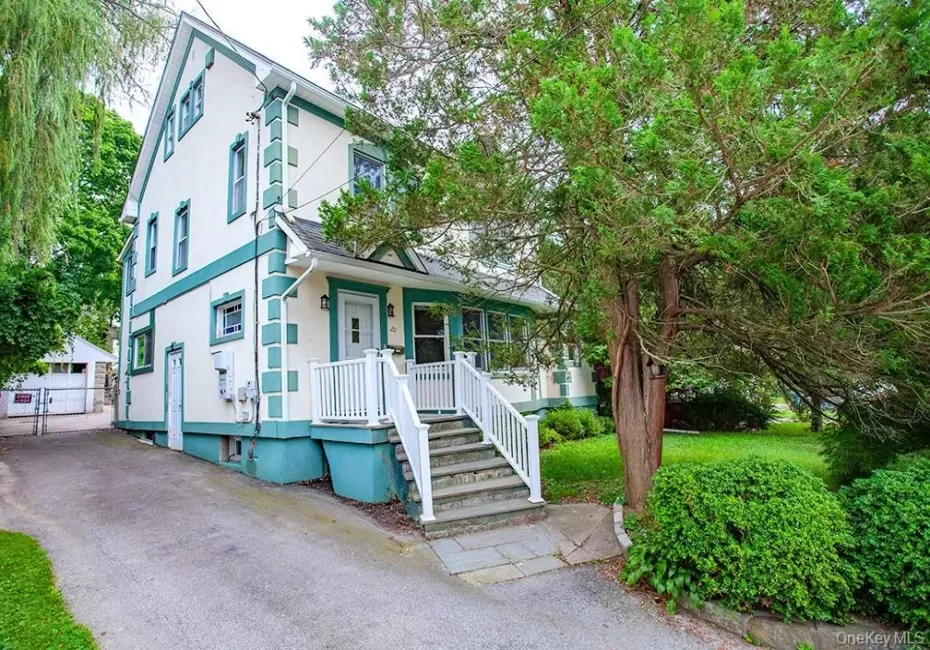 211 Pomeroy Street, Peekskill, NY, 4 Bedrooms Bedrooms, 10 Rooms Rooms,2 BathroomsBathrooms,Residential,For Rent,Pomeroy,0,1025737 211 Pomeroy Street, Peekskill, NY, 4 Bedrooms Bedrooms, 10 Rooms Rooms,2 BathroomsBathrooms,Residential,For Rent,Pomeroy,0,1025737