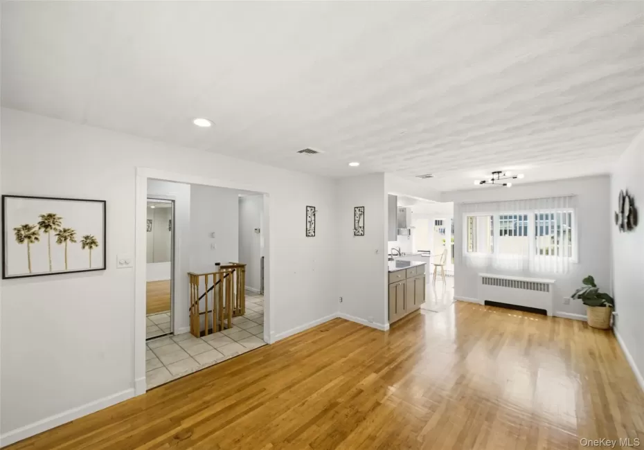 160 Clearmeadow Drive, Hempstead, NY, 4 Bedrooms Bedrooms, 7 Rooms Rooms,2 BathroomsBathrooms,Residential,For Rent,Clearmeadow,0,1028531 160 Clearmeadow Drive, Hempstead, NY, 4 Bedrooms Bedrooms, 7 Rooms Rooms,2 BathroomsBathrooms,Residential,For Rent,Clearmeadow,0,1028531