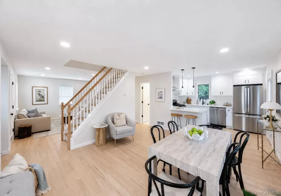 15 Irving Johnson Street, Huntington, NY, 3 Bedrooms Bedrooms, 6 Rooms Rooms,1 BathroomBathrooms,Residential,For Rent,Irving Johnson,0,1027848 15 Irving Johnson Street, Huntington, NY, 3 Bedrooms Bedrooms, 6 Rooms Rooms,1 BathroomBathrooms,Residential,For Rent,Irving Johnson,0,1027848