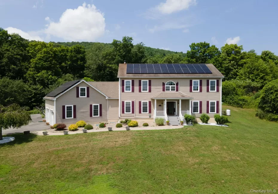 733 Lattintown Road, Marlboro, NY, 4 Bedrooms Bedrooms, 12 Rooms Rooms,2 BathroomsBathrooms,Residential,For Rent,Lattintown,0,1012157 733 Lattintown Road, Marlboro, NY, 4 Bedrooms Bedrooms, 12 Rooms Rooms,2 BathroomsBathrooms,Residential,For Rent,Lattintown,0,1012157
