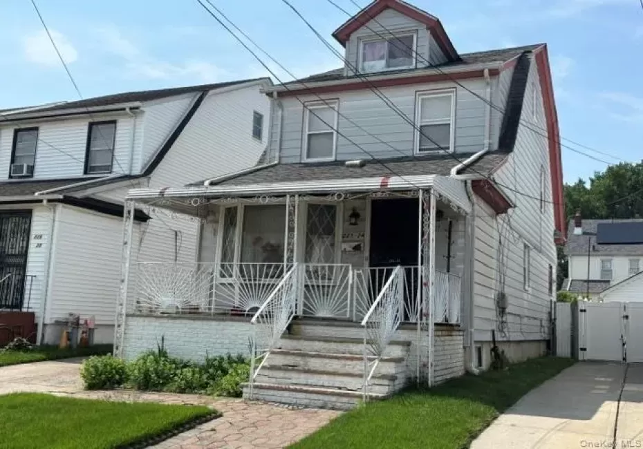 225-24 105th Avenue, New York, NY, 3 Bedrooms Bedrooms, 7 Rooms Rooms,2 BathroomsBathrooms,Residential,For Rent,105th,0,1027560 225-24 105th Avenue, New York, NY, 3 Bedrooms Bedrooms, 7 Rooms Rooms,2 BathroomsBathrooms,Residential,For Rent,105th,0,1027560