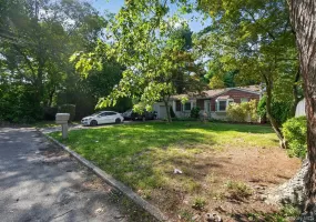 3 Hickory Place, Islip, NY, 3 Bedrooms Bedrooms, 5 Rooms Rooms,2 BathroomsBathrooms,Residential,For Rent,Hickory,0,1029205 3 Hickory Place, Islip, NY, 3 Bedrooms Bedrooms, 5 Rooms Rooms,2 BathroomsBathrooms,Residential,For Rent,Hickory,0,1029205