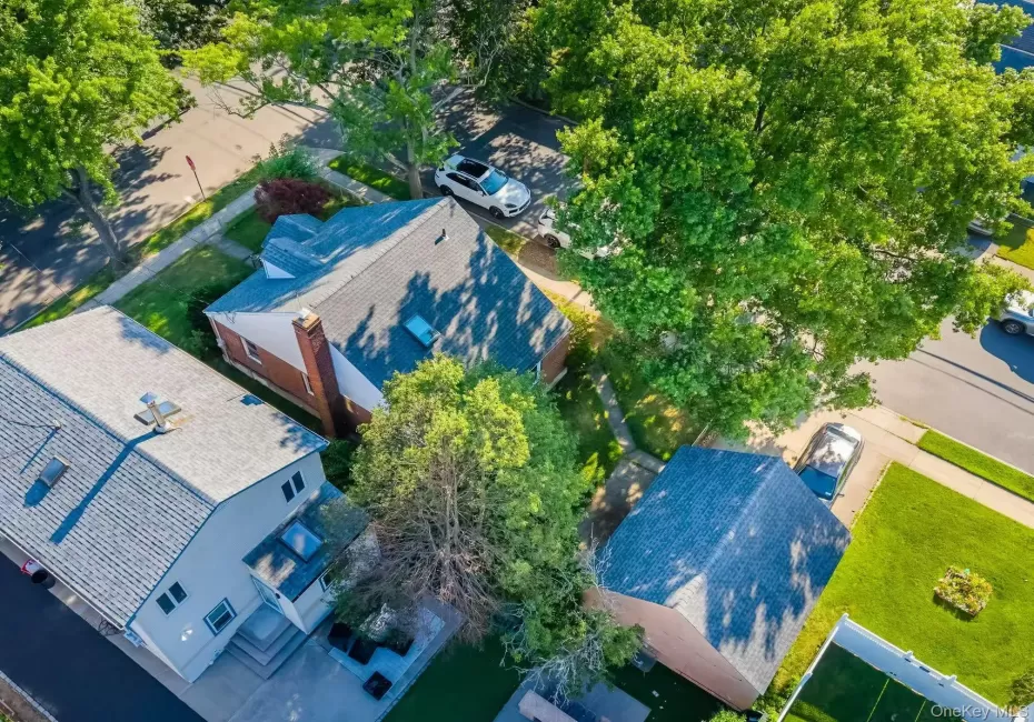 850 Washington Street, Hempstead, NY, 3 Bedrooms Bedrooms, 8 Rooms Rooms,2 BathroomsBathrooms,Residential,For Rent,Washington,0,1029596 850 Washington Street, Hempstead, NY, 3 Bedrooms Bedrooms, 8 Rooms Rooms,2 BathroomsBathrooms,Residential,For Rent,Washington,0,1029596