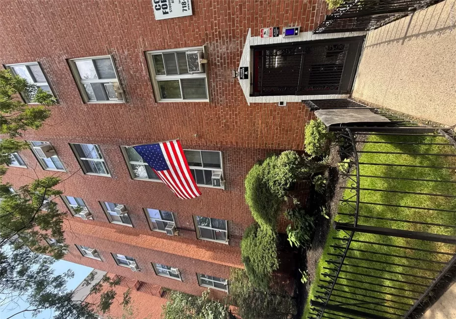 33-15 81st Street, New York, NY, 1 Bedroom Bedrooms, 3 Rooms Rooms,1 BathroomBathrooms,Residential,For Rent,81st,0,1029494 33-15 81st Street, New York, NY, 1 Bedroom Bedrooms, 3 Rooms Rooms,1 BathroomBathrooms,Residential,For Rent,81st,0,1029494